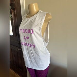 Fabletics graphic sport top size medium